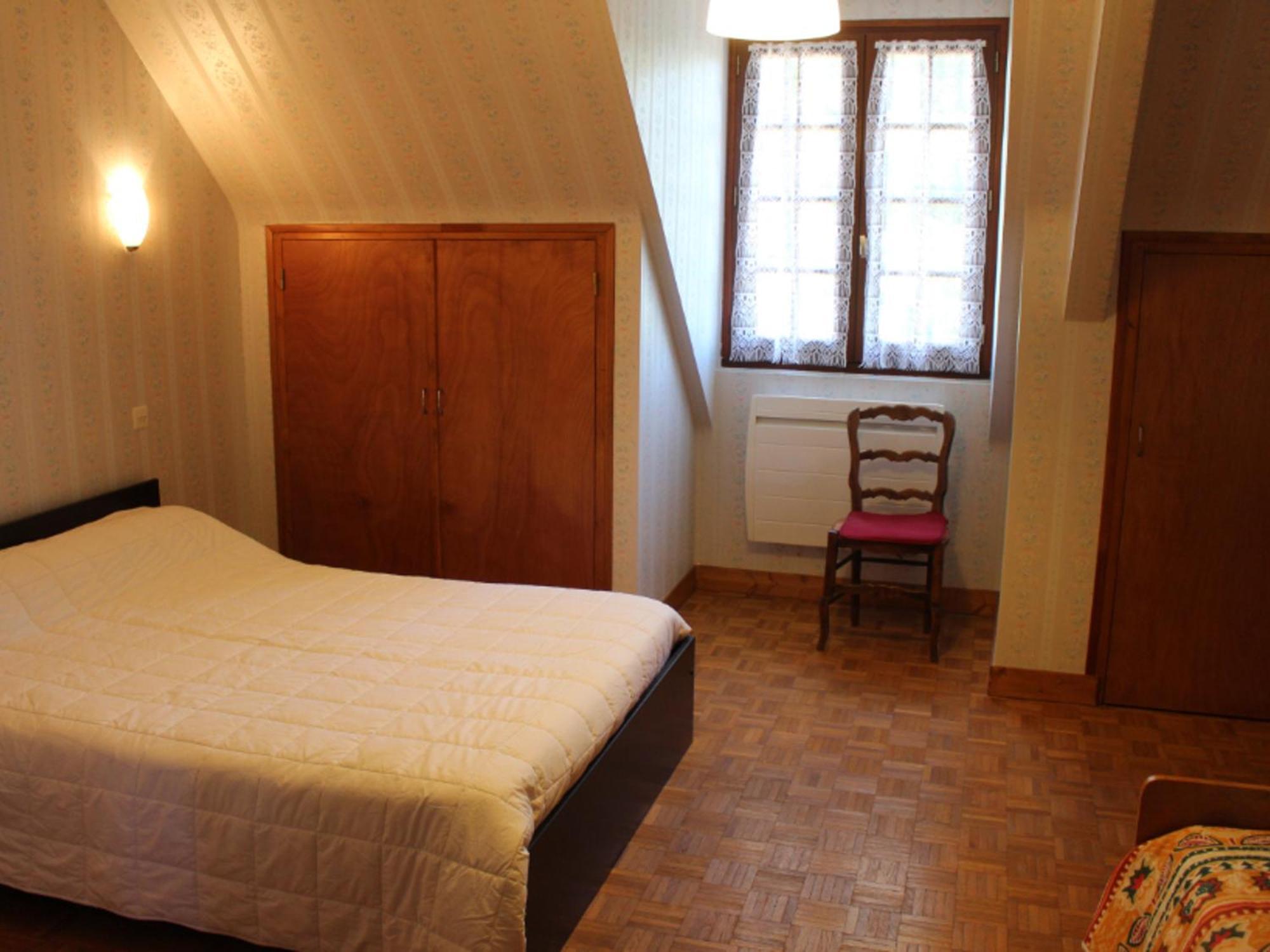Gîte Conflans-sur-Anille, 6 pièces, 11 personnes - FR-1-410-182 Esterno foto